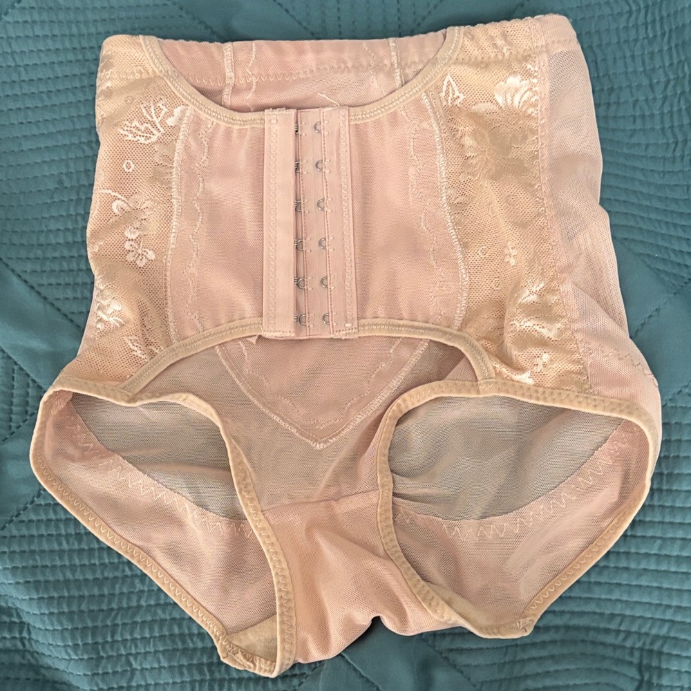 Vintage Style High-Waisted Shapewear